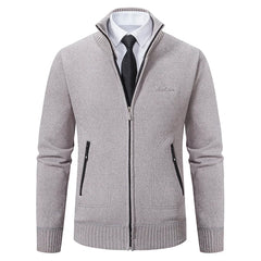 Men’s Thick Cardigan – Winter Comfort Meets Effortless Style