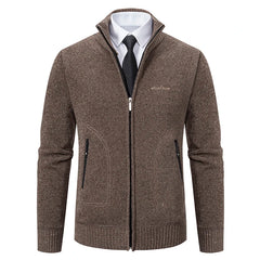 Men’s Thick Cardigan – Winter Comfort Meets Effortless Style