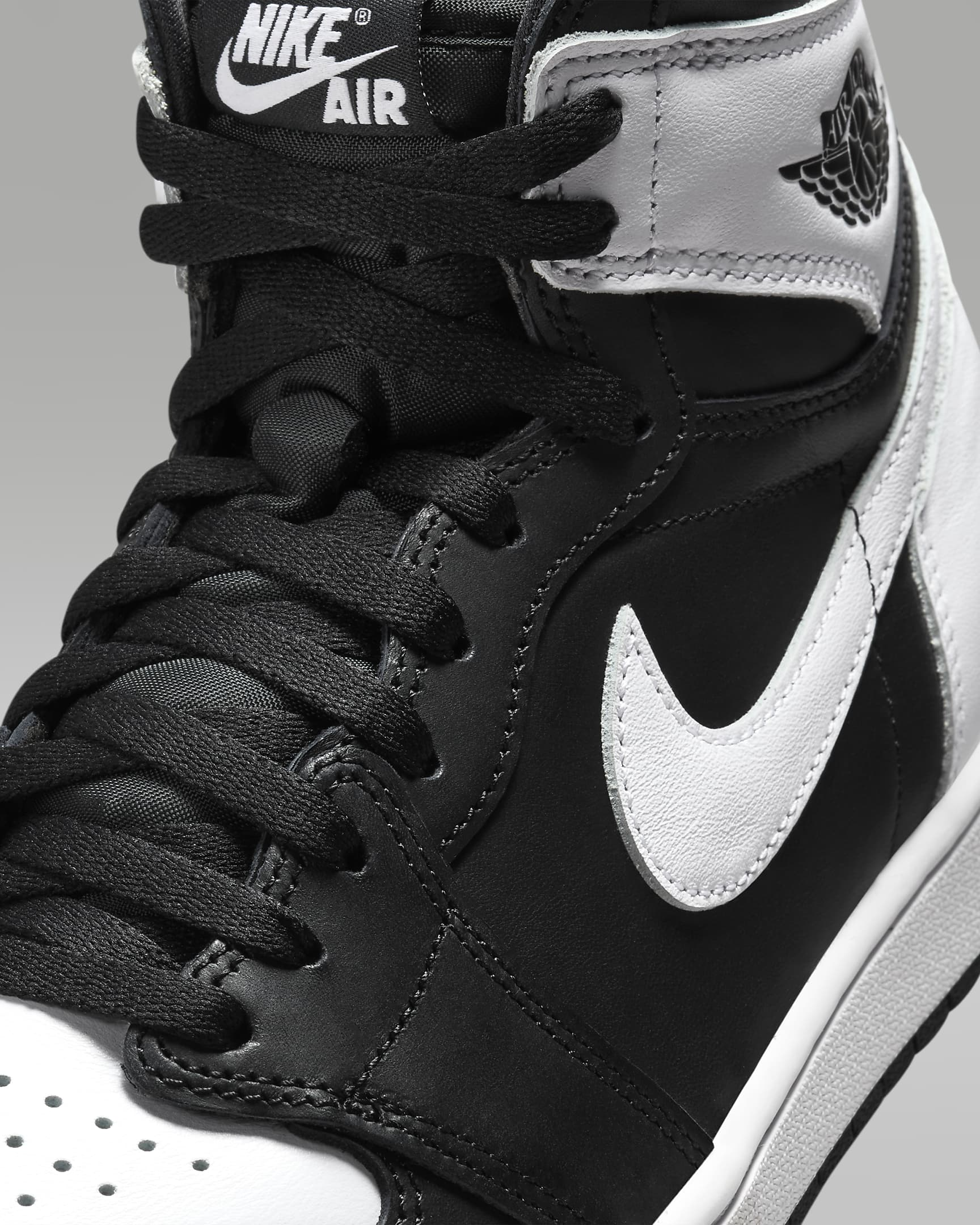 AIR JORDAN 1 RETRO High OG " Black & White " #