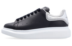 (WMNS) Alexander McQueen Larry Oversized Sneakers 'Black White' 685666WIBN64063 #