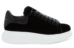 (WMNS) Alexander McQueen Oversized Sneaker 'Black Suede' 482142W4FKT1000 #