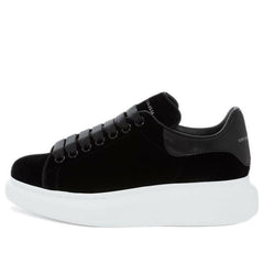 (WMNS) Alexander McQueen Oversized Sneaker 'Black Suede' 482142W4FKT1000 #